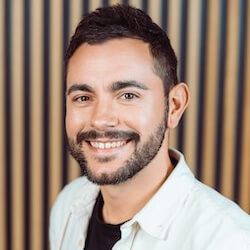 pole action adhérent - Romain GARNIER